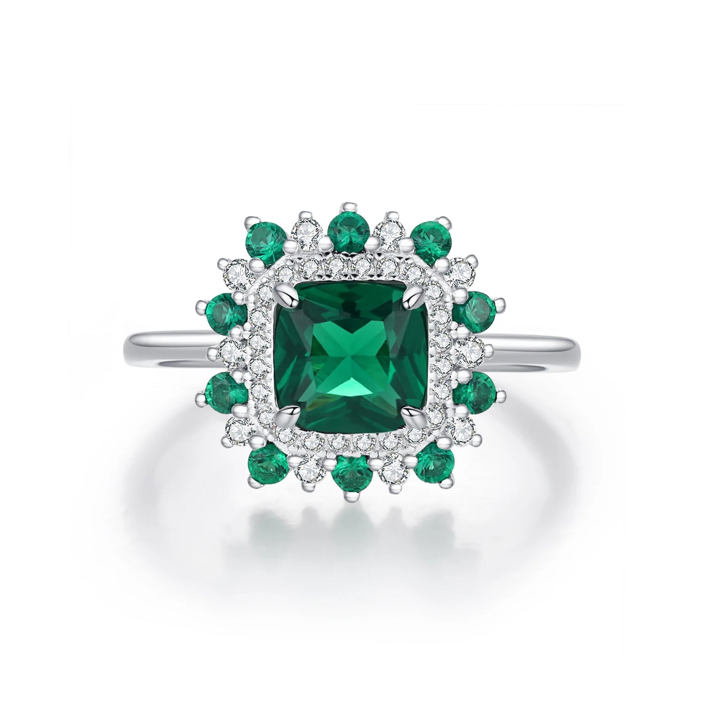 Verde Amara Ring

Es gibt Schmuck, der glänzt – und Schmuck, der erzählt.
Der Verde Amara Ring trägt das Grün des Gleichgewichts – tief wie Emotion, klar wie Kontrolle.
Ein Hauch Nostalgie, ein Hauch Macht – geschaffen für Frauen, die Stärke mit Ruhe trag